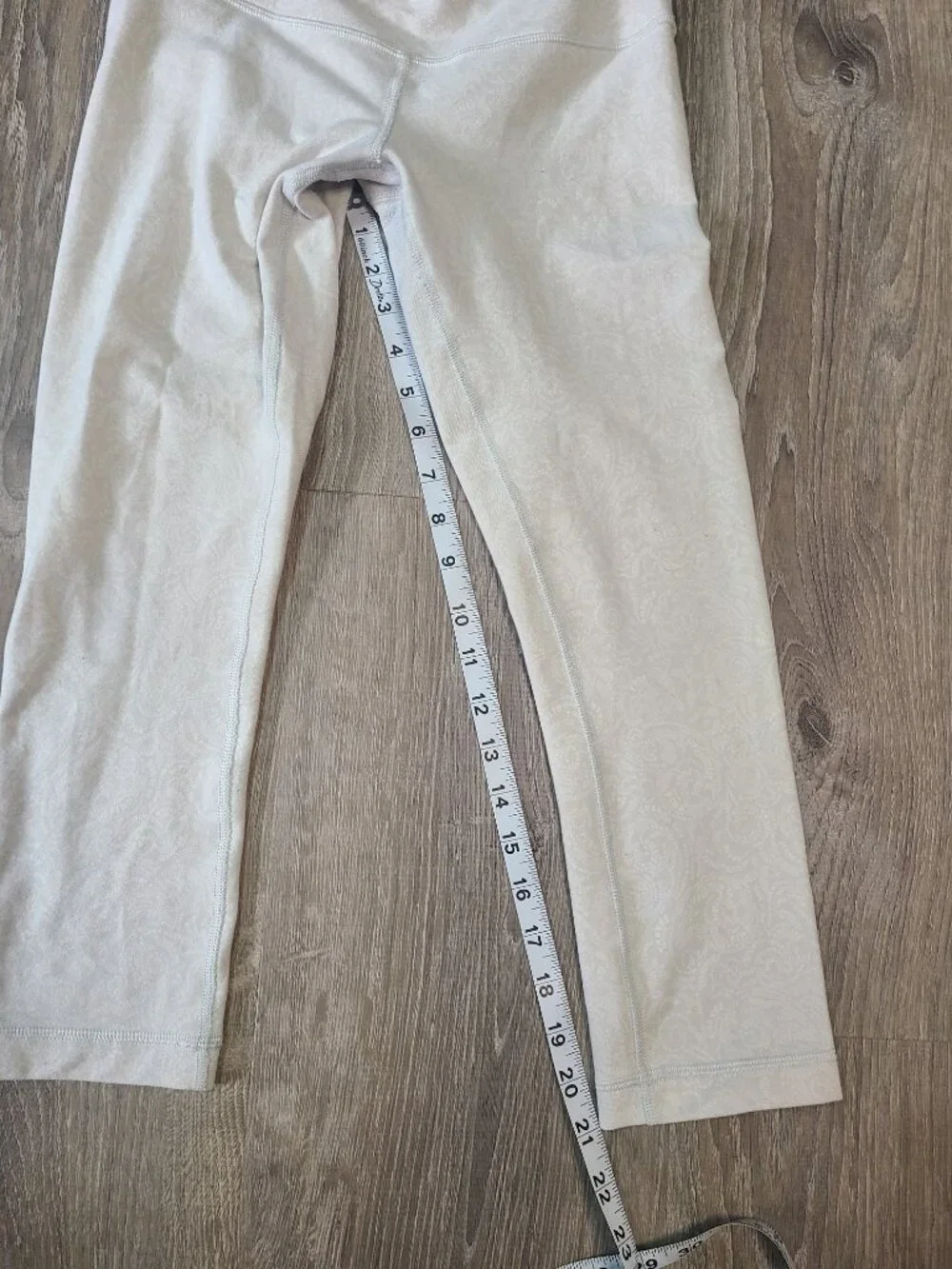 Lululemon Wunder Under High Rise Crop 21